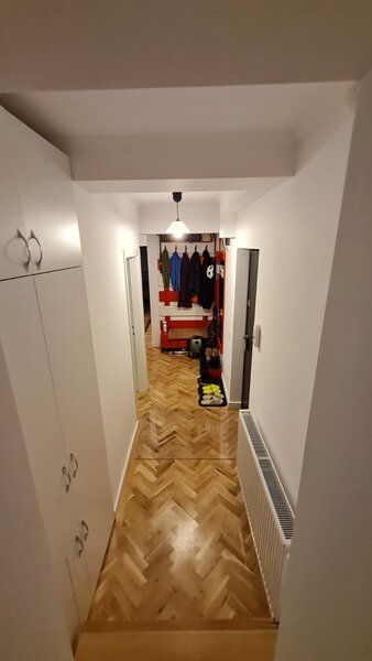 Brasov, locuinta moderna, 2 camere la 5 minute pe jos de magazinul Star.